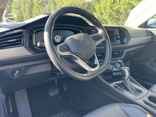 2024 Mitsubishi Mirage G4 LE