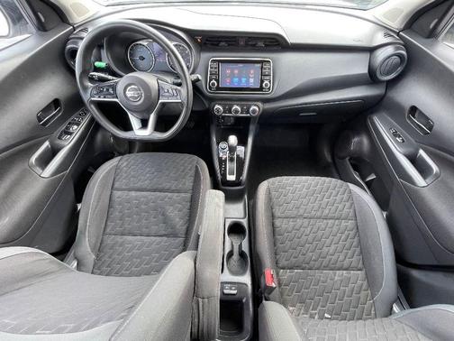 2021 Nissan Kicks S