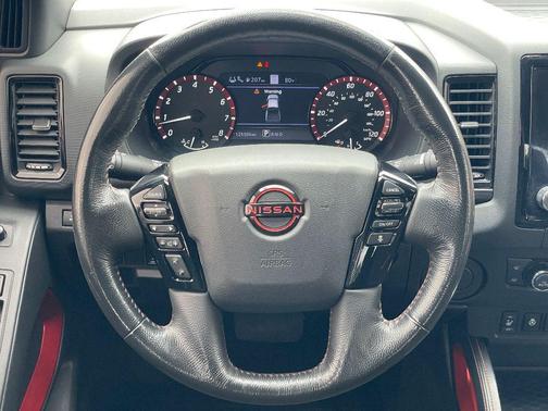 2022 Nissan Frontier PRO-X