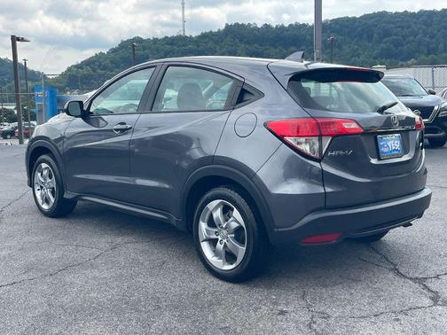 2022 Honda HR-V LX