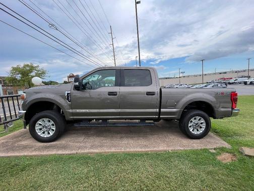 2022 Ford F-250 XLT