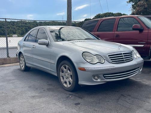 2006 Mercedes-Benz C-Class 