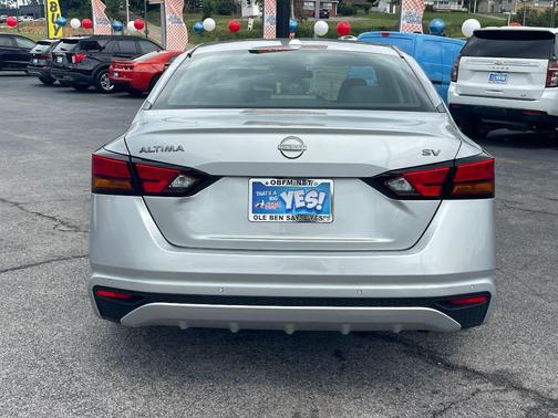 2023 Nissan Altima 2.5 SV