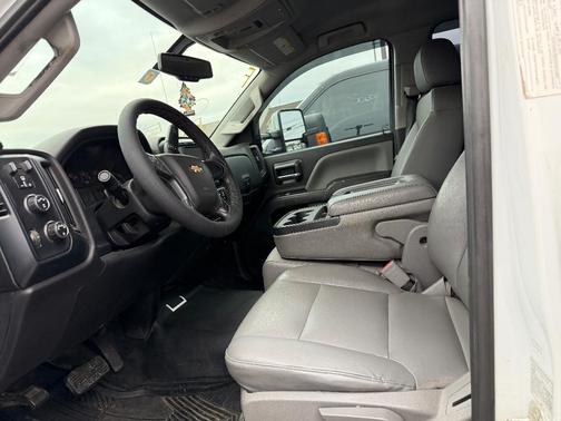 2017 Chevrolet Silverado 2500 WT