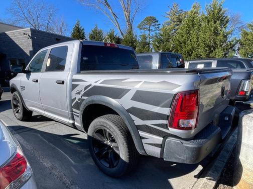 2024 RAM 1500 Classic SLT