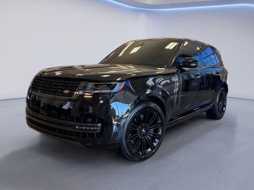 2024 Land Rover Range Rover P530 SE
