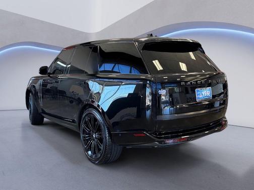 2024 Land Rover Range Rover P530 SE