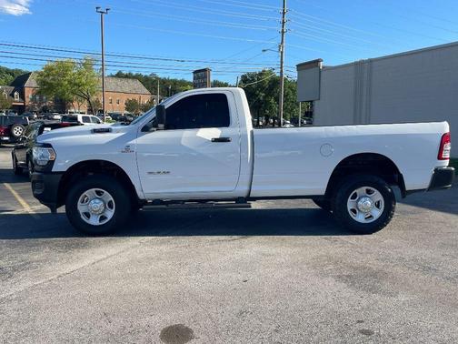 2022 RAM 3500 Tradesman