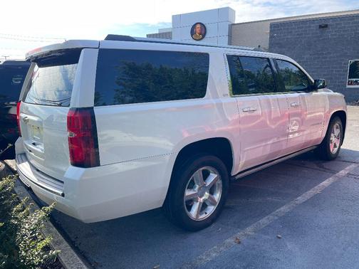 2016 Chevrolet Suburban LTZ