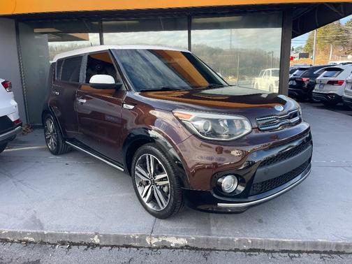 2017 Kia Soul +