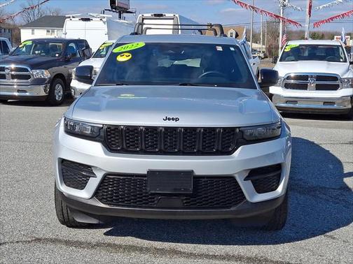 2022 Jeep Grand Cherokee Altitude 4x4