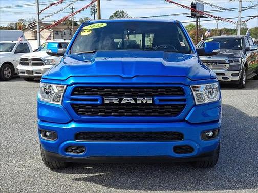2022 RAM 1500 Big Horn Crew Cab 4x4 57' Box