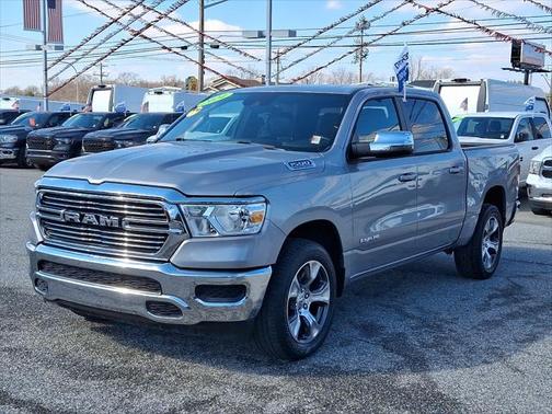 2024 RAM 1500 Laramie Crew Cab 4x4 57' Box