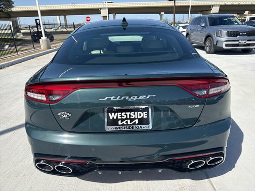 2023 Kia Stinger GT-Line