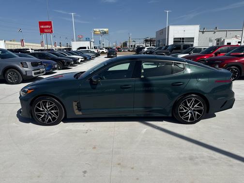 2023 Kia Stinger GT-Line
