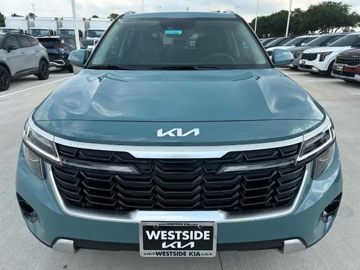 2025 Kia Seltos EX