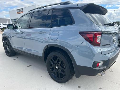2024 Honda Passport Black Edition