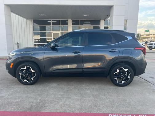 2024 Kia Seltos EX