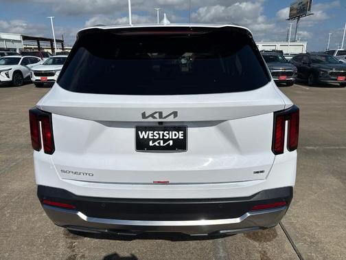 2025 Kia Sorento S