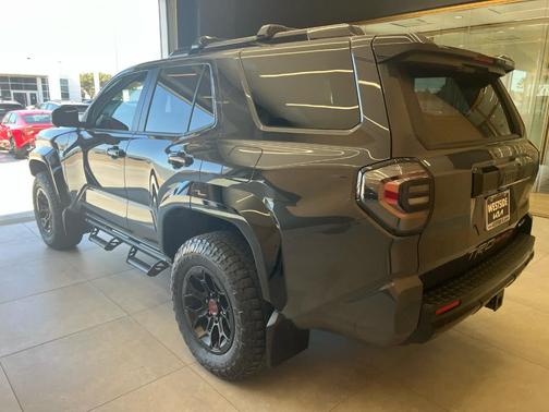 2025 Toyota 4Runner Hybrid TRD PRO