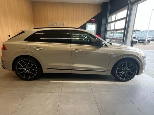 Vicuna Beige Metallic 2023 Audi SQ8 4.0T quattro Premium Plus