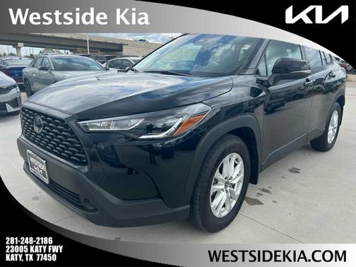 2023 Toyota Corolla Cross LE