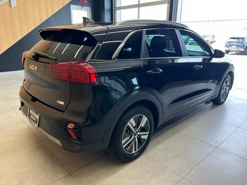 2022 Kia Niro EX Premium