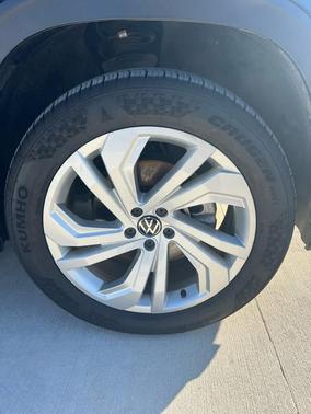 2022 Volkswagen Atlas 3.6L SE w/Technology