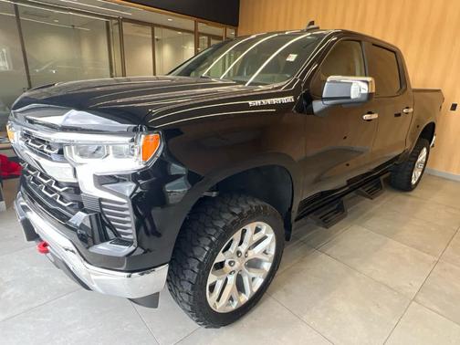 Black 2024 Chevrolet Silverado 1500 LT