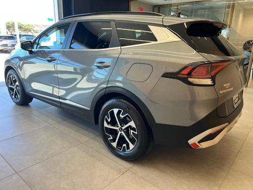 2025 Kia Sportage EX