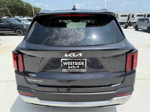 2025 Kia Sorento EX