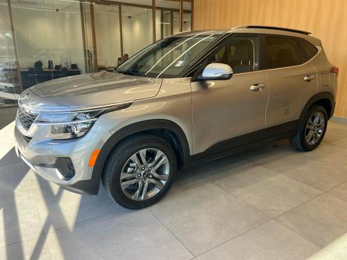 2021 Kia Seltos S