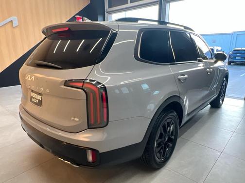 Wolf Gray 2024 Kia Telluride SX X-Pro