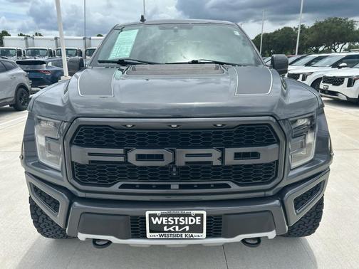 2020 Ford F-150 Raptor