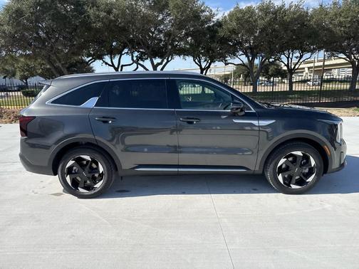 2025 Kia Sorento Hybrid EX