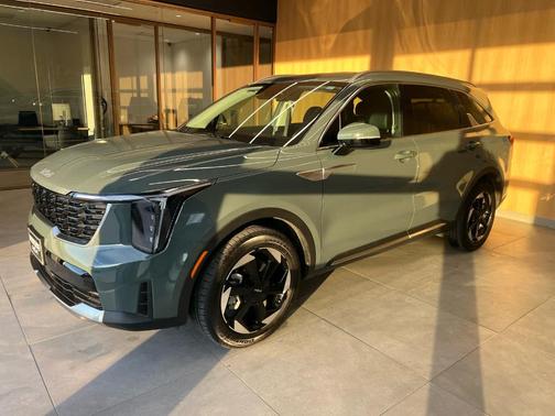 2025 Kia Sorento Hybrid EX