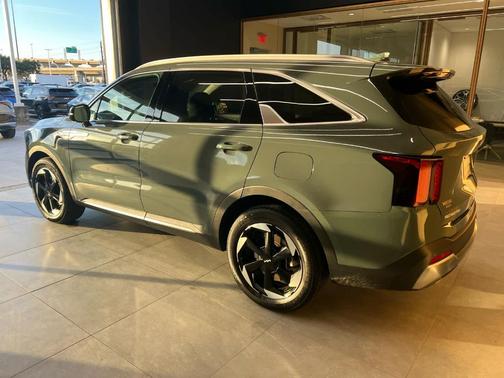 2025 Kia Sorento Hybrid EX