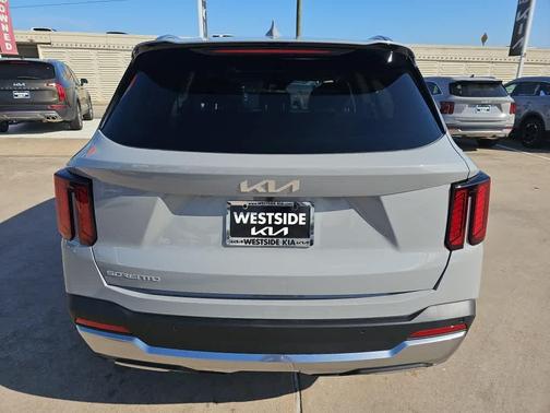 2025 Kia Sorento S