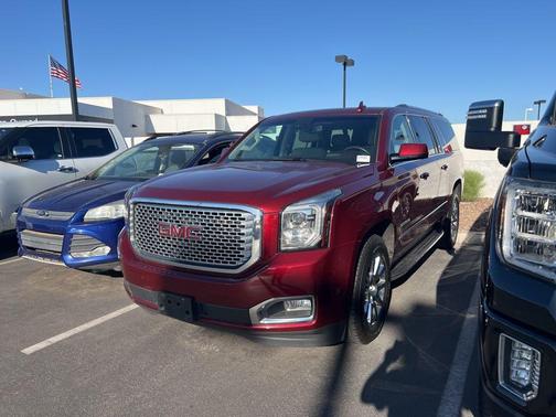 2017 GMC Yukon XL Denali