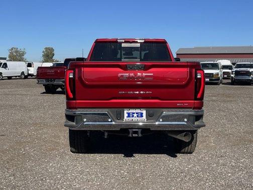2025 GMC Sierra 2500 SLT