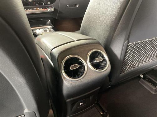 2025 Mercedes-Benz CLA 250 Base