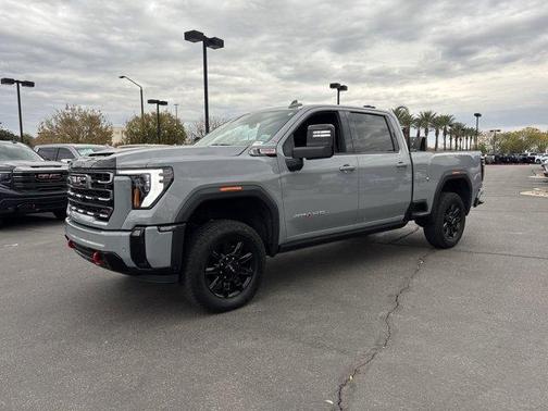 2025 GMC Sierra 2500 AT4