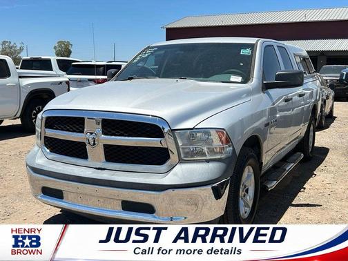 Bright Silver Clearcoat Metallic 2018 RAM 1500 ST