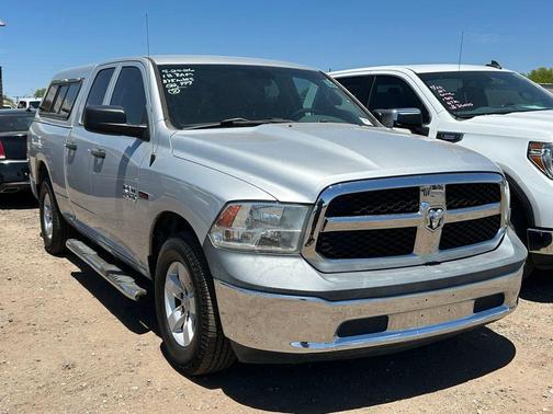 Bright Silver Clearcoat Metallic 2018 RAM 1500 ST