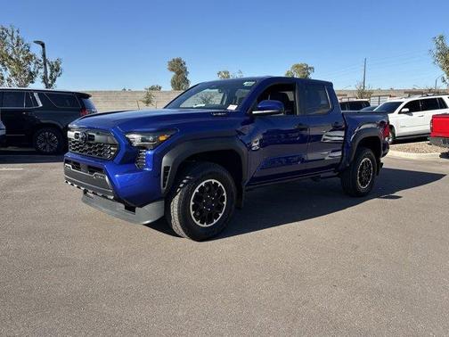 2025 Toyota Tacoma Hybrid TRD