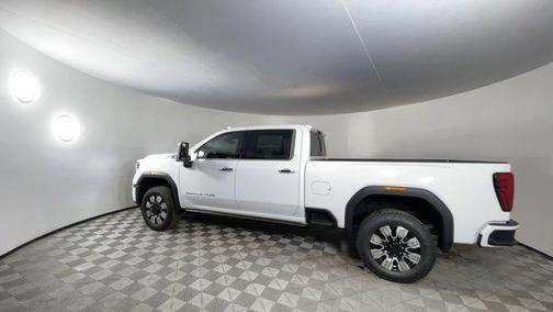 2025 GMC Sierra 2500 Denali