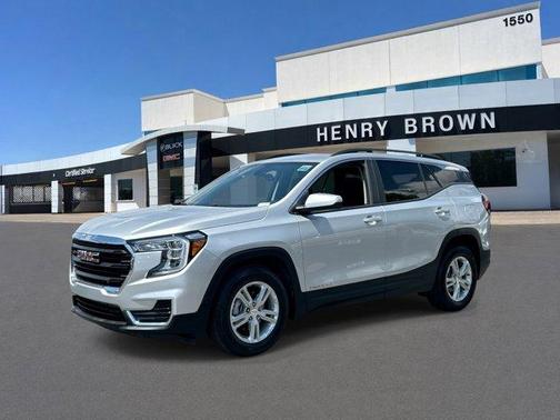 Quicksilver Metallic 2022 GMC Terrain SLE