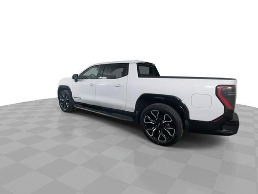2025 GMC Sierra EV Denali
