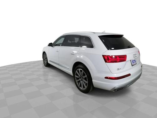 2019 Audi Q7 55 Premium