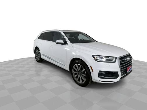 2019 Audi Q7 55 Premium